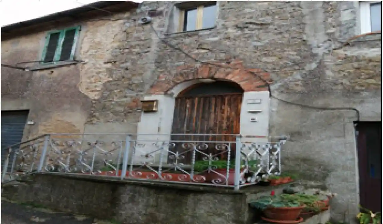 Appartamento in vendita a Roccastrada