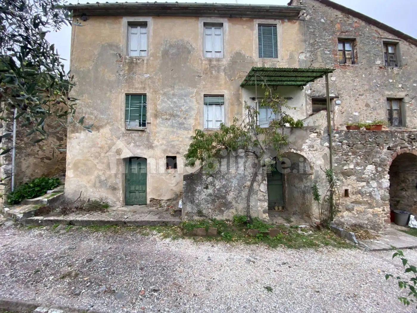 Casa indipendente in vendita a Lucca