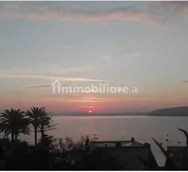 Appartamento in affitto a Ischia