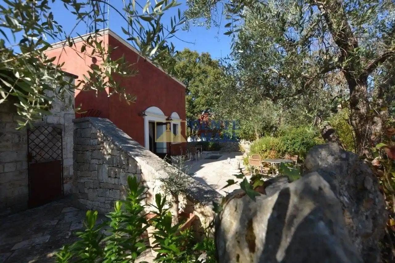 Rustico - Casale in vendita a Ceglie Messapica