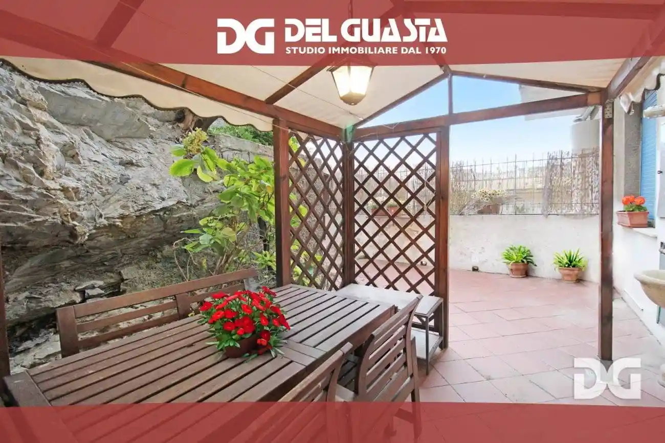 Appartamento in vendita a Genova