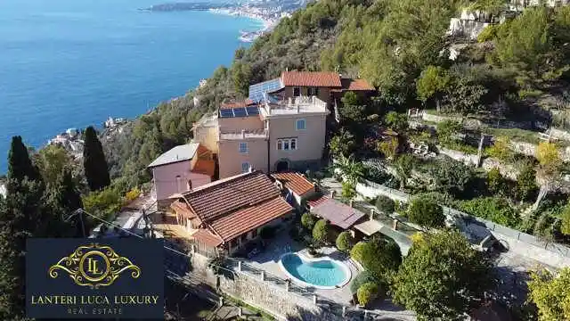 Villa in vendita a Ventimiglia