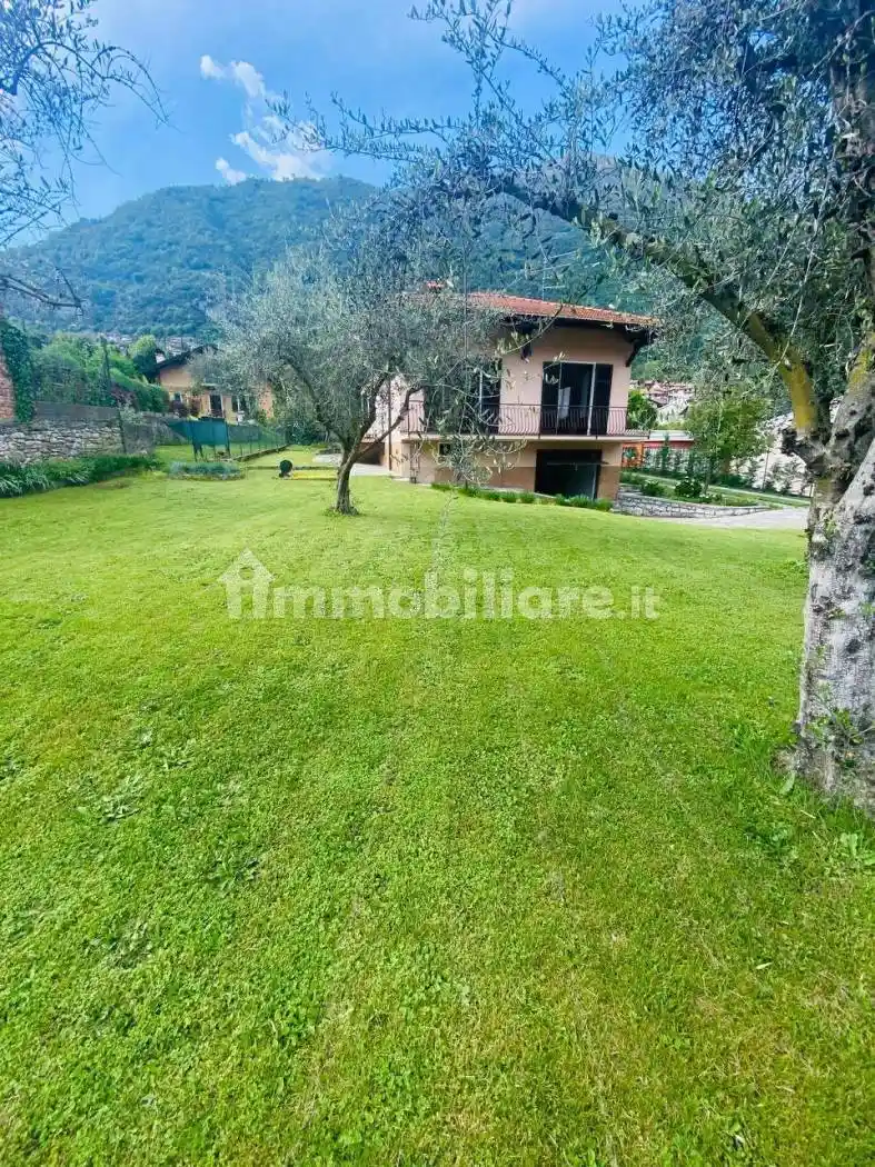Villa in vendita a Tremezzina