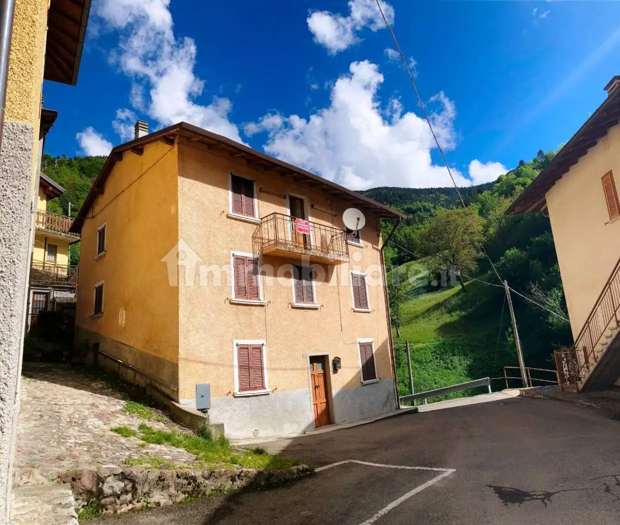 Casa indipendente in vendita a Valtorta